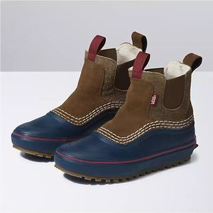 Standard Mid Chelsea Snow MTE Shoe